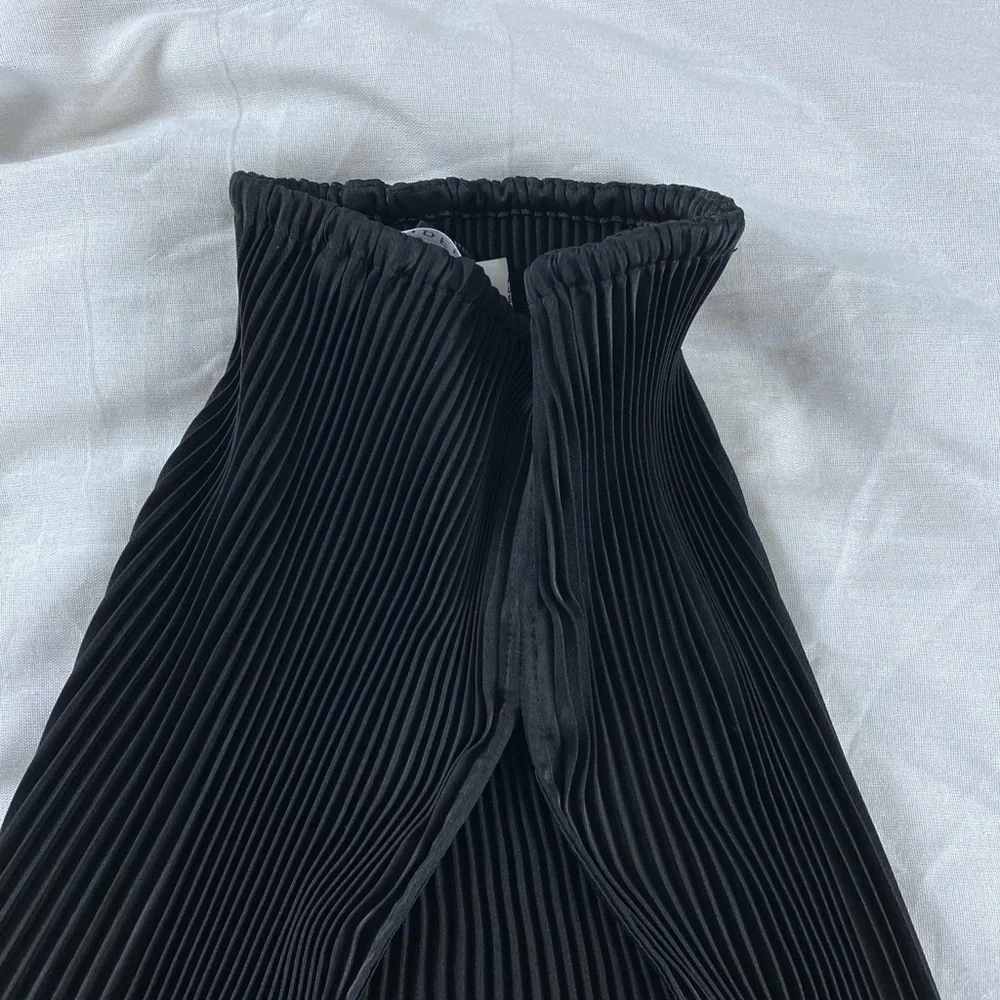 L’ideé Black Noir Marmont Top - Picture 5 of 9